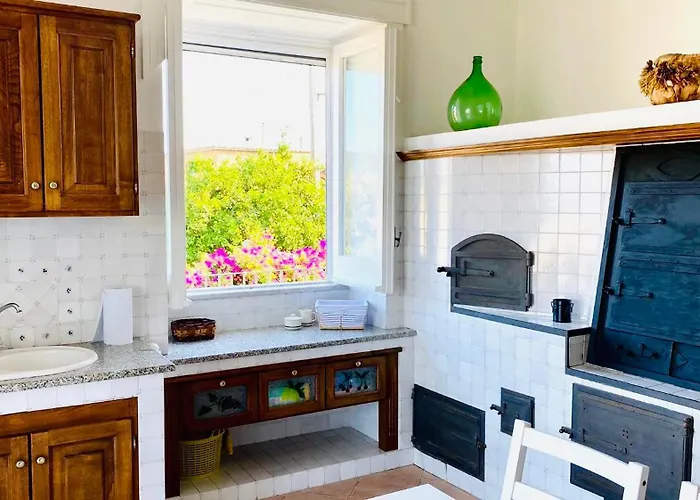 Nolelu * Barano d'Ischia