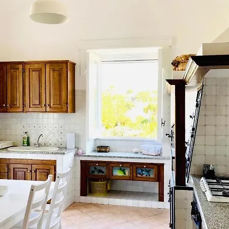 Nolelu Barano dʼIschia